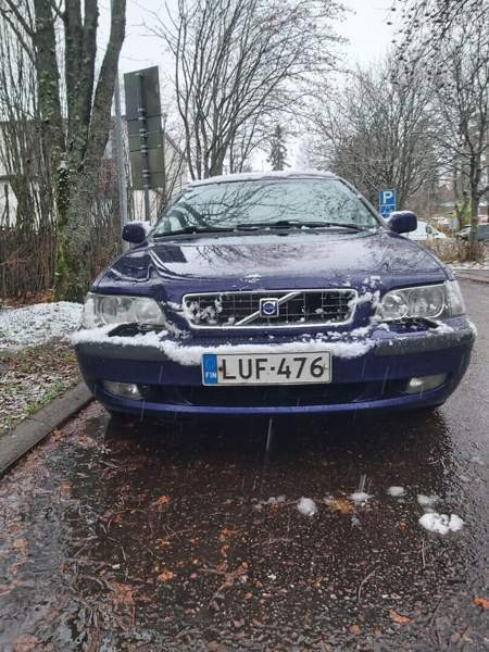 Volvo V40 Вантаа - изображение 5