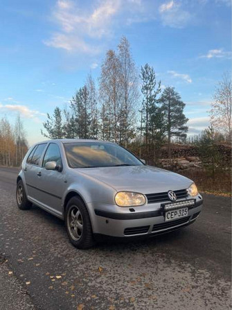 Volkswagen Golf Liperi - изображение 1