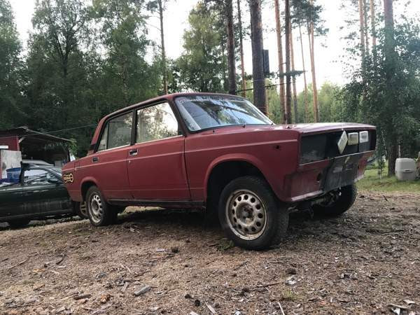 Lada 2105 Kouvola - valokuva 1