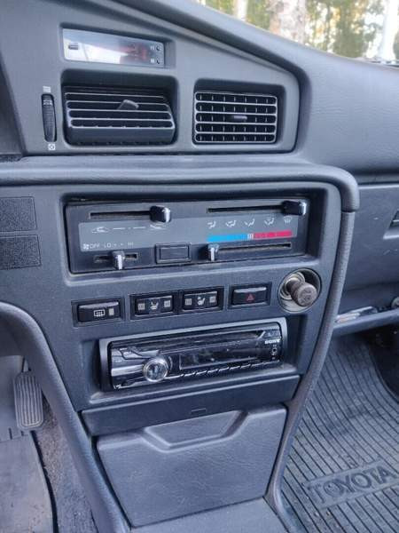 Toyota Carina II Tampere - valokuva 8