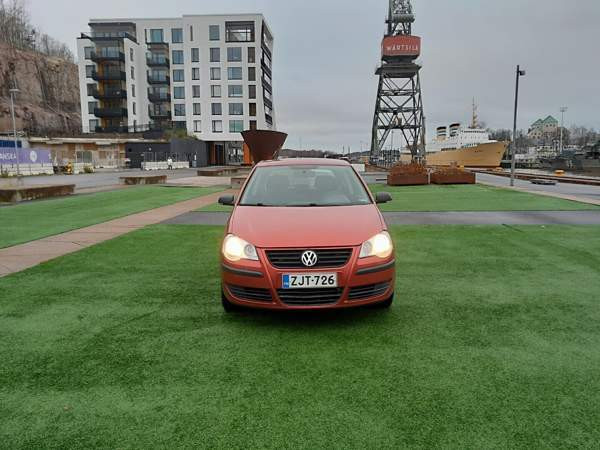 Volkswagen Polo Turtkul - valokuva 1