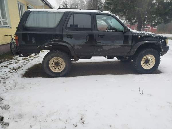 Toyota 4Runner Sonkajärvi - valokuva 1