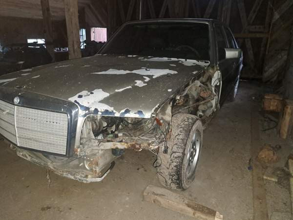 Mercedes-Benz SE Merikarvia - изображение 2