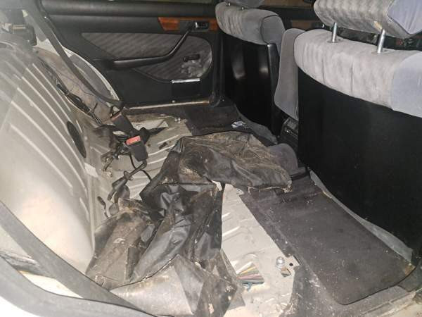 Mercedes-Benz SE Merikarvia - изображение 5