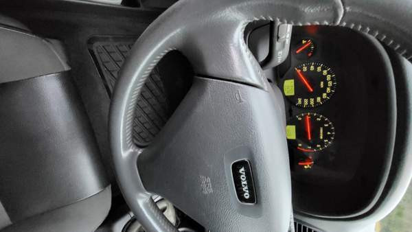 Volvo V40 Nokia - valokuva 5