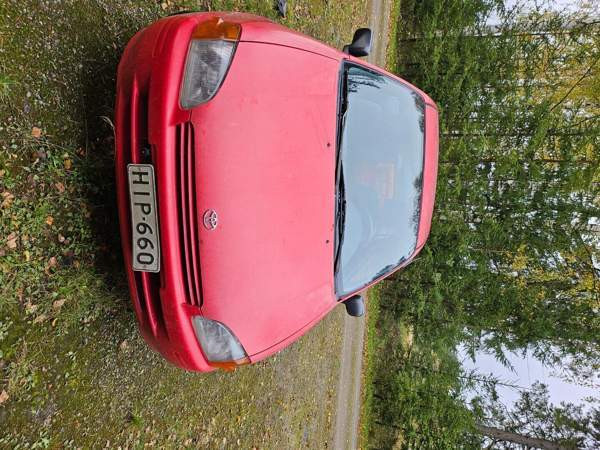 Toyota Starlet Vieremä - valokuva 1