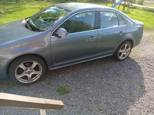 Volkswagen Jetta Piikkiö - photo 1