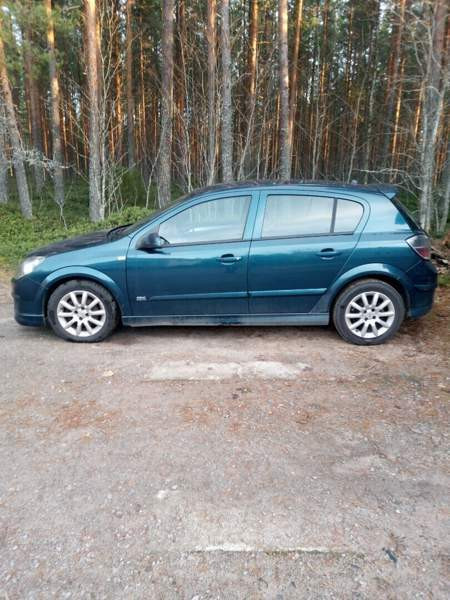 Opel Astra Tyrnävä - valokuva 1