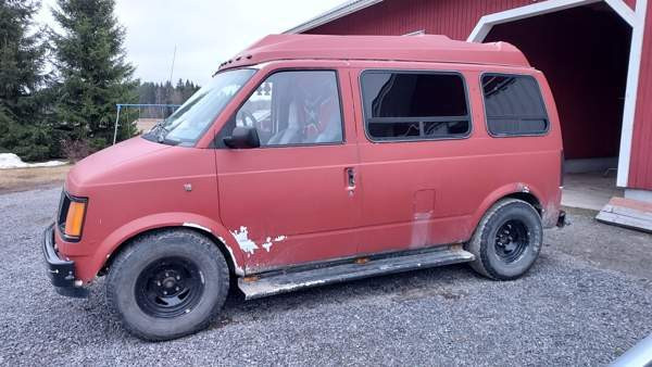 Chevrolet Astro Ylistaro - valokuva 6