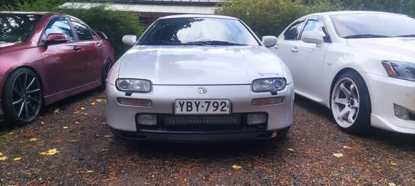 Mazda 323F Tammela - valokuva 4