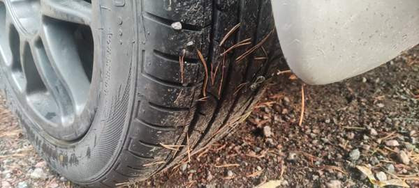 Mazda 323F Tammela - valokuva 8