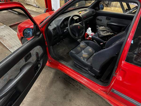 Peugeot 106 Ярвенпяя - изображение 8