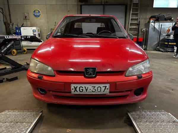 Peugeot 106 Ярвенпяя - изображение 7