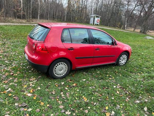 Volkswagen Golf Glebychevo - valokuva 3