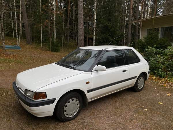Mazda 323 Kirkkonummi – foto 2