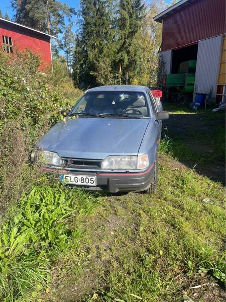 Ford P100 Mikkeli - valokuva 1