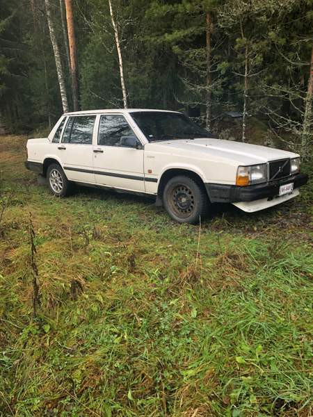 Volvo 740 Loimaan Kunta - valokuva 1