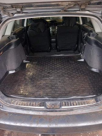 Toyota Avensis Piippola - valokuva 6