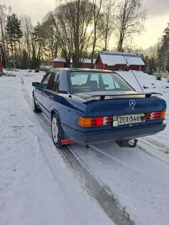 Mercedes-Benz 190 Siikainen - photo 2