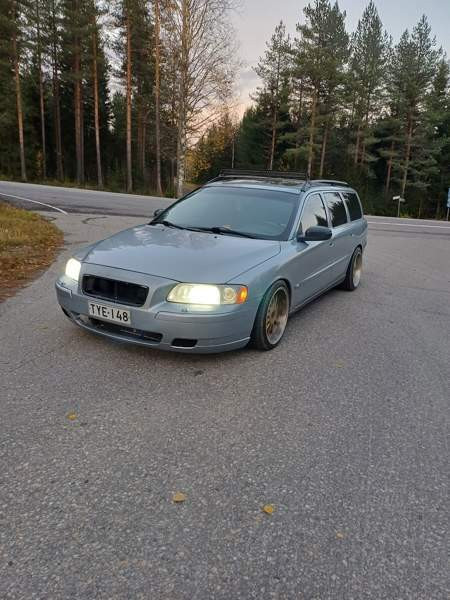 Volvo V70 Multia - valokuva 5