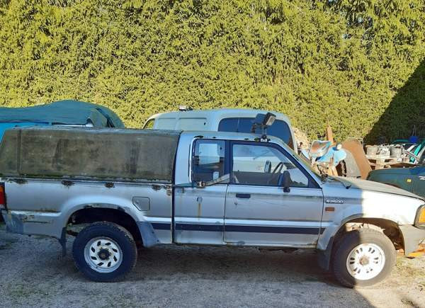 Mazda B2600 Orimattila - valokuva 2