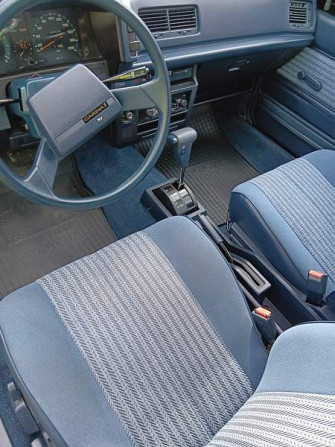 Toyota Carina II Kuopio - valokuva 5