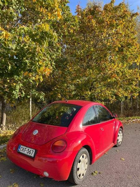 Volkswagen New Beetle Vantaa - valokuva 4