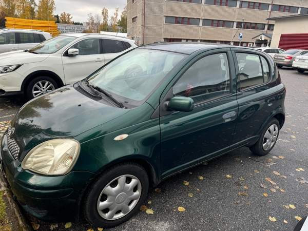 Toyota Yaris Hämeenlinna - valokuva 7