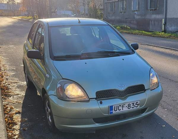 Toyota Yaris Vaasa - valokuva 1