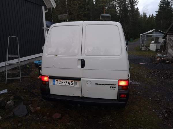 Volkswagen Transporter Ylivieska - valokuva 5