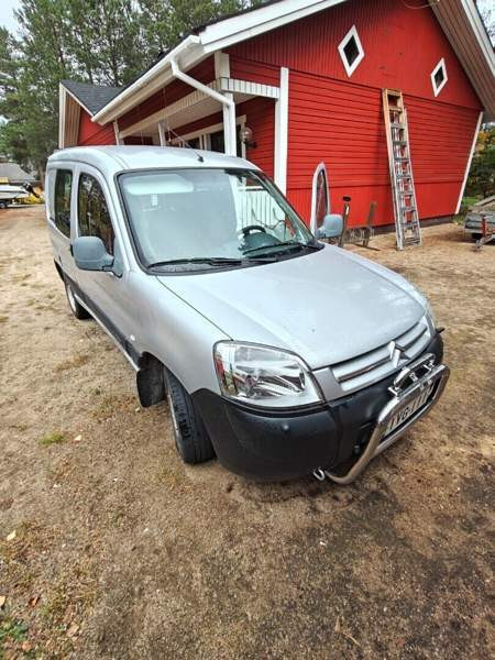 Citroen Berlingo Lons-le-Saunier - photo 8