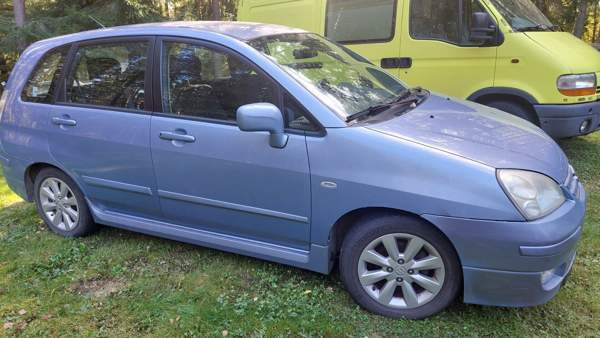 Suzuki Liana Rantasalmi - valokuva 2