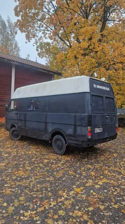 Volkswagen LT Maentsaelae - valokuva 2