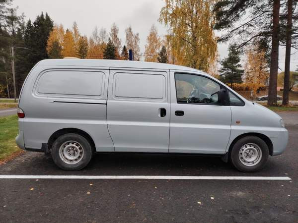Hyundai H1 Van Kuopio - valokuva 1