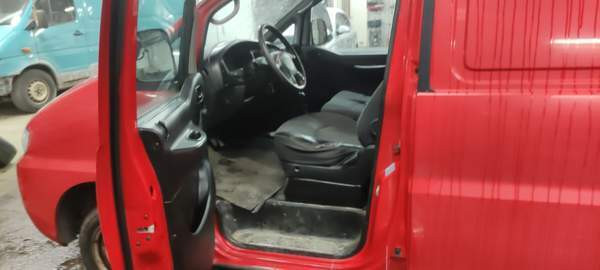 Hyundai H1 Van Kuusamo - valokuva 1