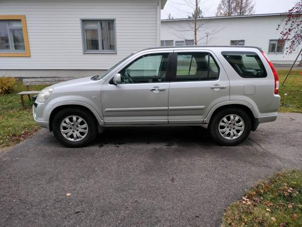 Honda CR-V Ylivieska - valokuva 4