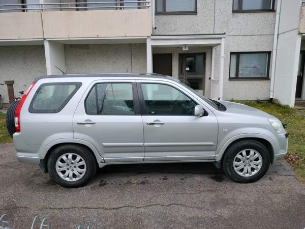 Honda CR-V Ylivieska - valokuva 2