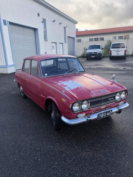 Isuzu Bellett Glebychevo - valokuva 1