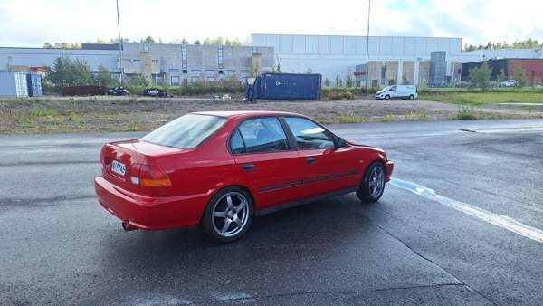 Honda Civic Vantaa - valokuva 2