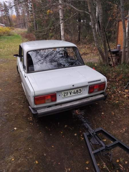 Lada 2105 Kuhmo - valokuva 5