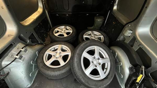 Renault Kangoo Express Валкеакоски - изображение 6