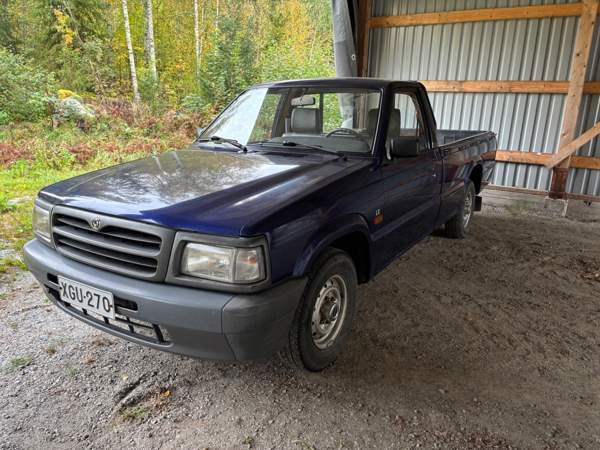 Mazda B2500 Orivesi - изображение 1