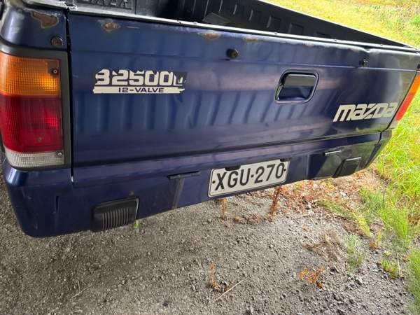 Mazda B2500 Orivesi - изображение 3
