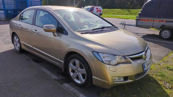 Honda Civic Järvenpää - valokuva 1