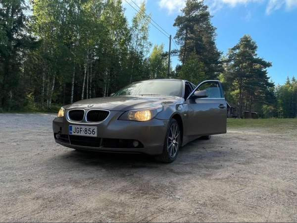 BMW 530 Sarov - valokuva 2