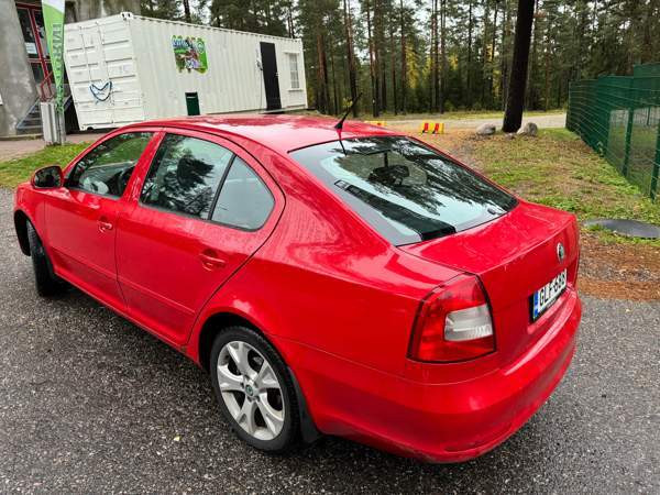 Skoda Octavia Glebychevo - valokuva 4