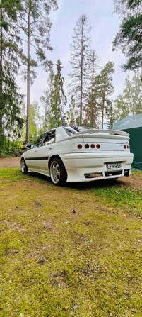 Mazda 323F Valkeakoski - valokuva 2