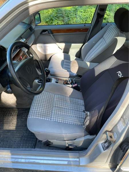 Mercedes-Benz 250 Pyhäselkä – foto 8