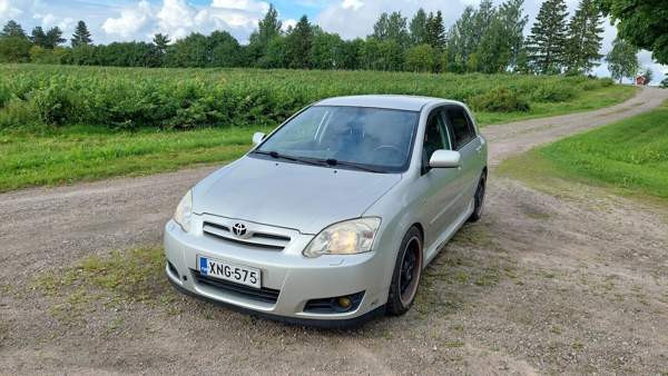 Toyota Corolla Multia - valokuva 4