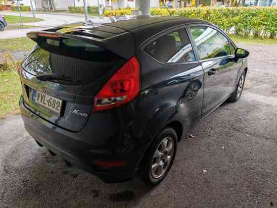 Ford Fiesta Van Йоэнсуу
